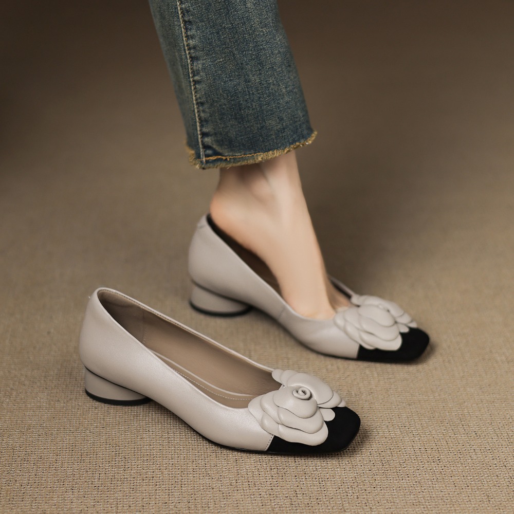 Modne buty na jesień z kwiatow – Slingback Pumps Women recenzja i cena