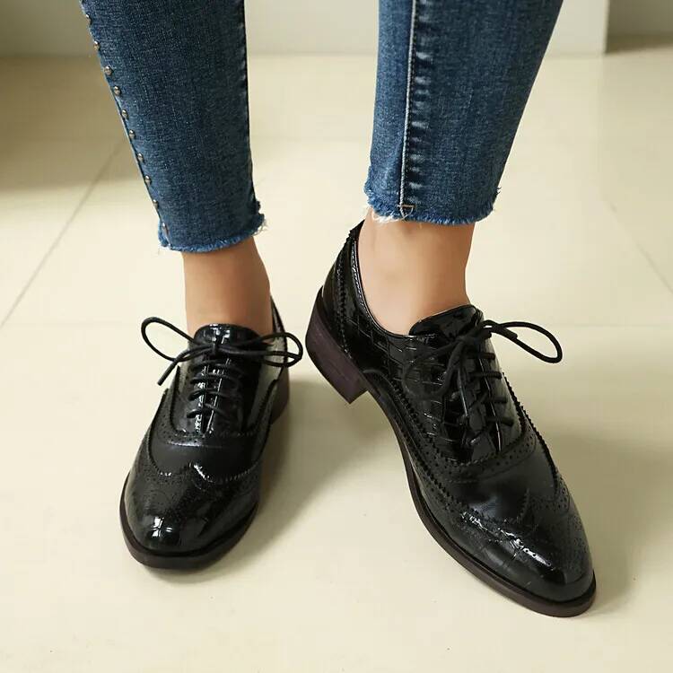Sznurowane buty damskie na nis – Oxford Lace Up Women recenzja i cena