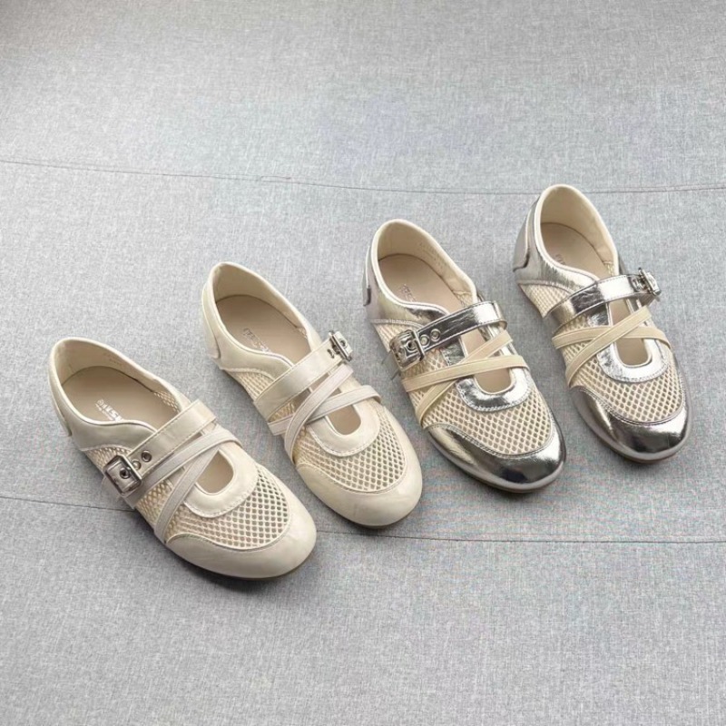 Nowe, tkane, ażurowe sneakersy – Slingback Pumps Women recenzja i cena