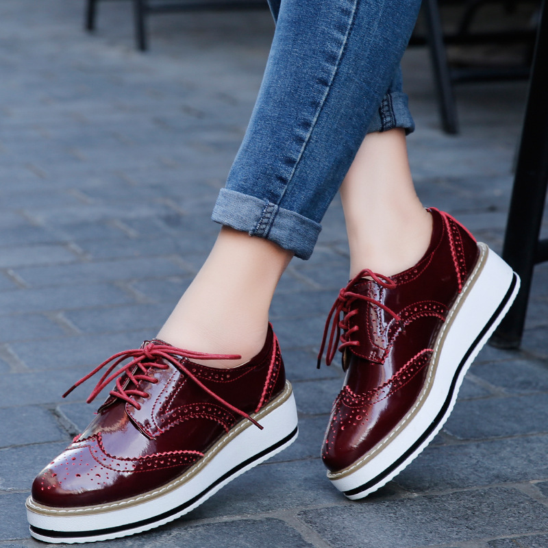Damskie buty wsuwane skórzane  – Oxford Lace Up Women recenzja i cena