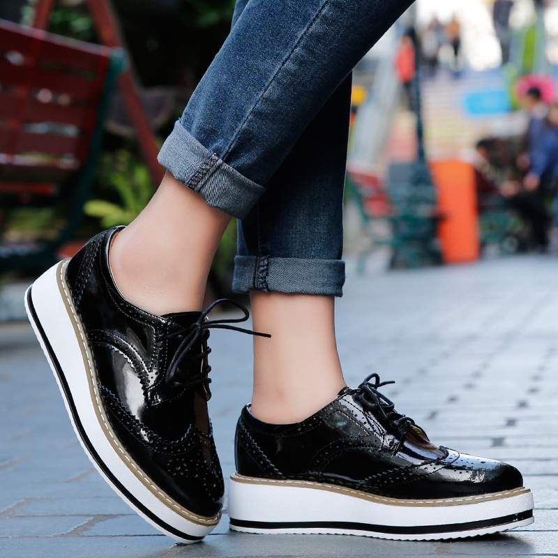 Damskie buty wsuwane skórzane  – Oxford Lace Up Women recenzja i cena